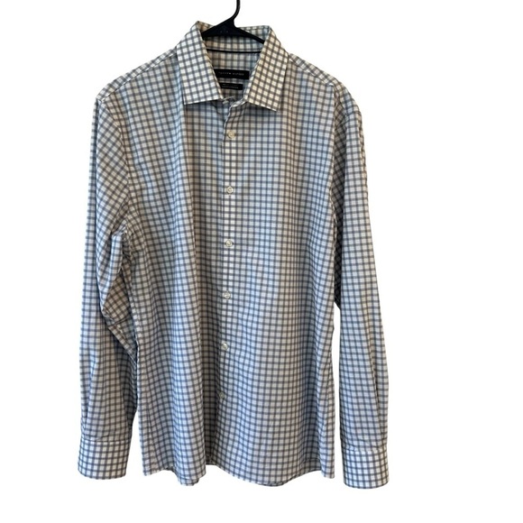 Blue Gray White Checked TOMMY HILFIGER Dress Shirt Large 🤍💙🩶 - Picture 1 of 4